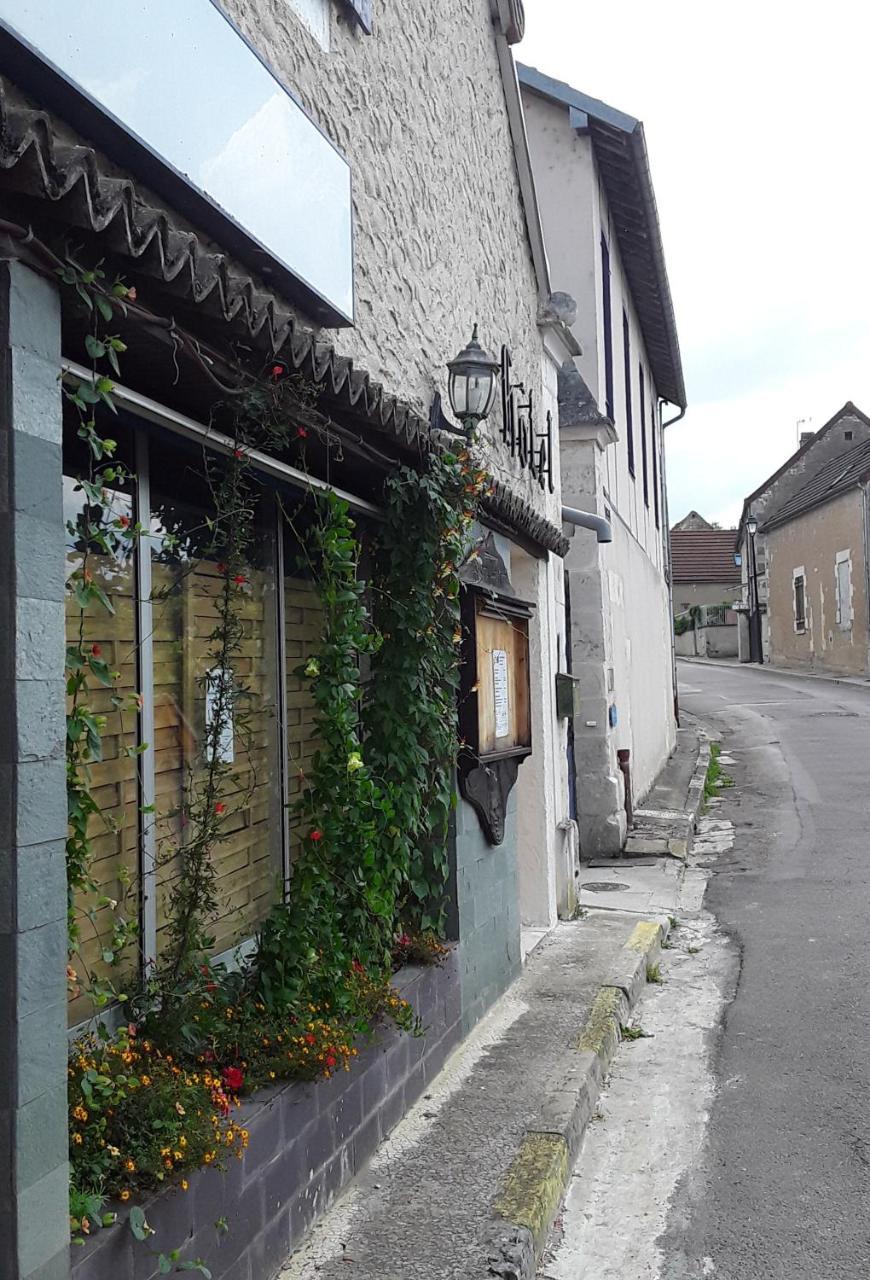 Chambres D'Hotes Les Coutas Mailly-la-Ville Buitenkant foto