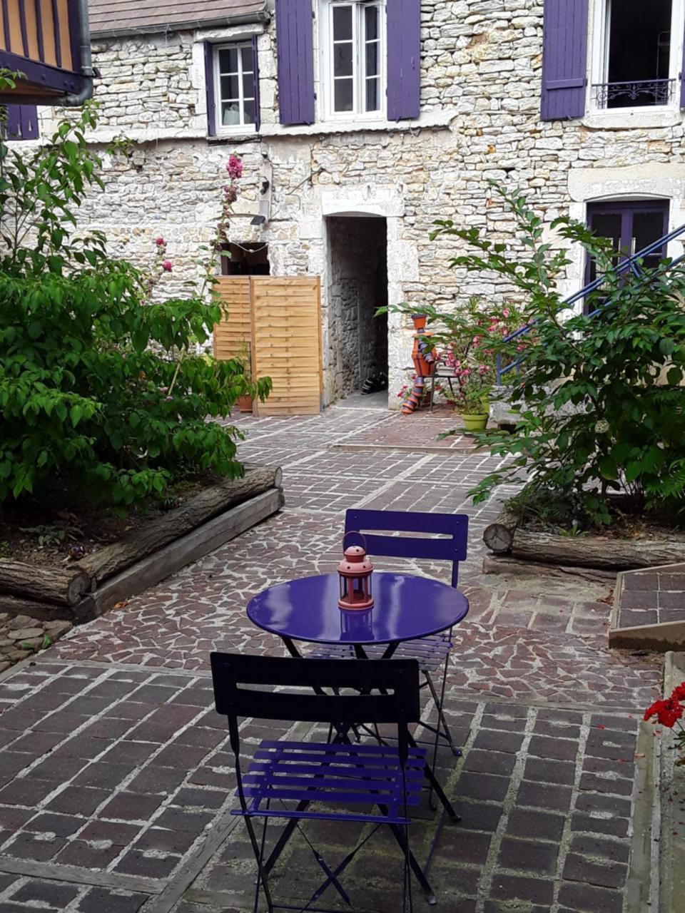 Chambres D'Hotes Les Coutas Mailly-la-Ville Buitenkant foto
